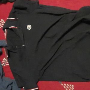 Moncler logo shirt size small
